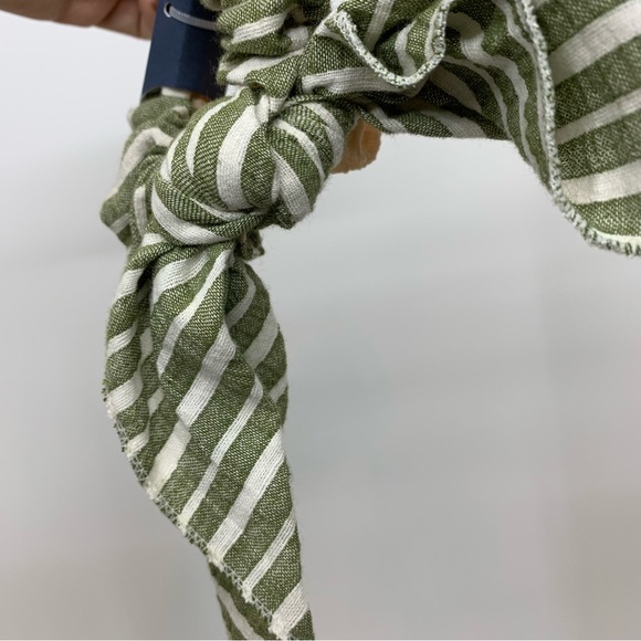 Universal Thread Boho Summer Green Cream Twisters Hair Tie Scrunchie Set 2 Pack - Picture 5 of 8